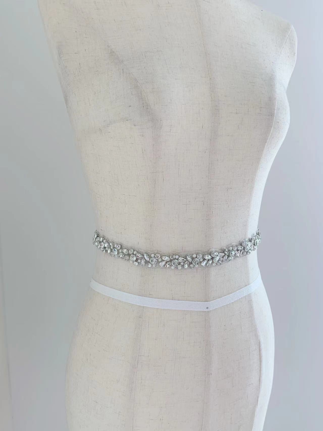 1 Yard/5 Yards Silber Kristall – Bridal Sash Ribbon Bewertung und Preis