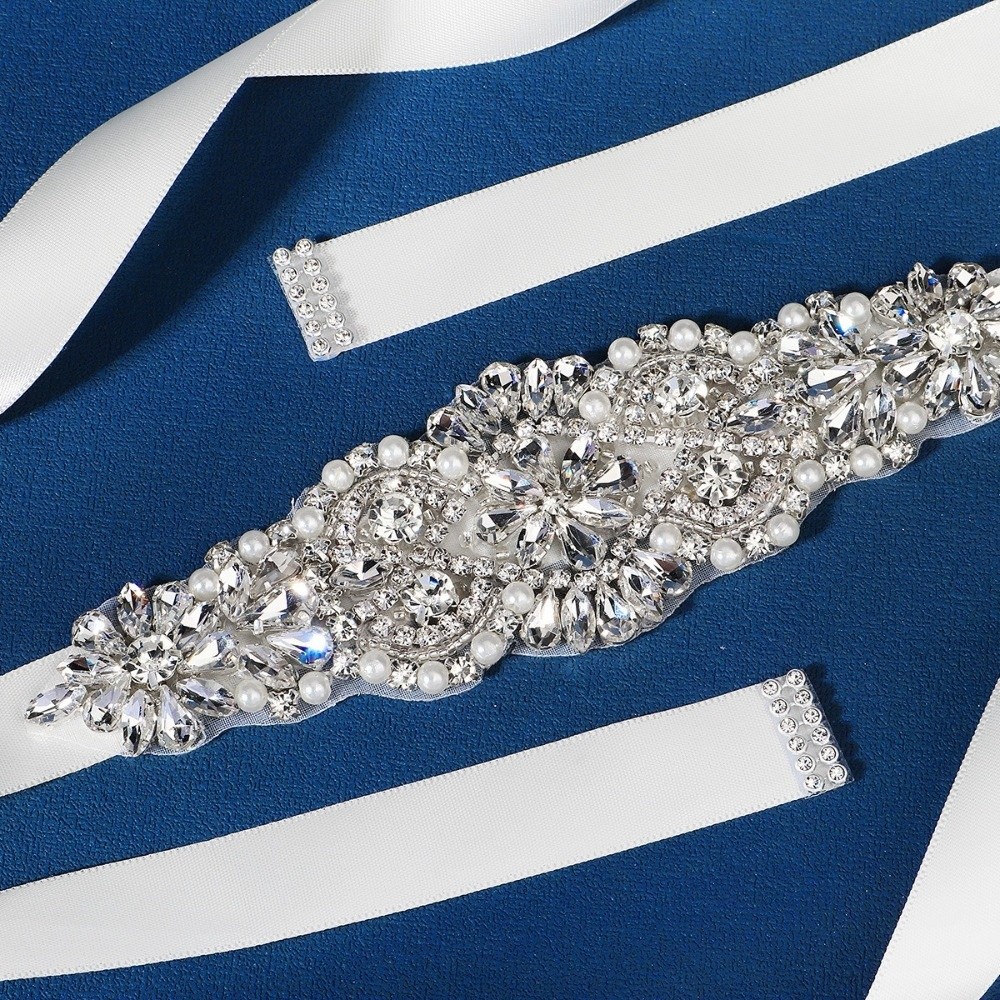 Modischer Brautgürtel mit Schl – Bridal Sash Ribbon Bewertung und Preis